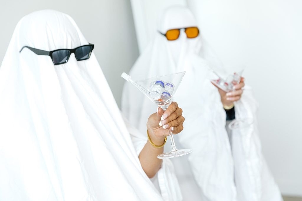 Boos & Botox: Scare away wrinkles, not just ghosts!